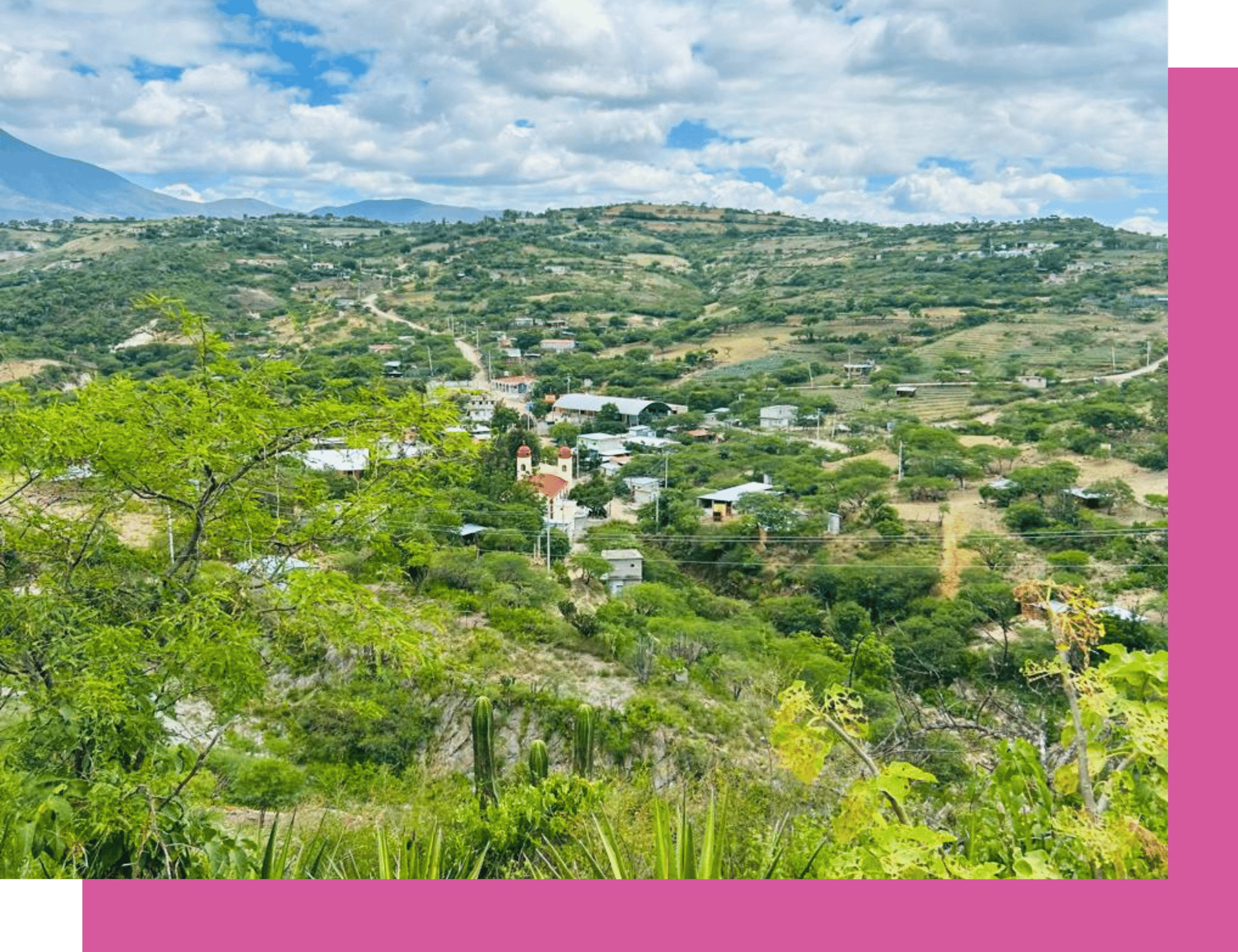 Sierra Sur de Oaxaca – Paisaje y comunidad Paisaje montañoso y comunidad en la Sierra Sur de Oaxaca